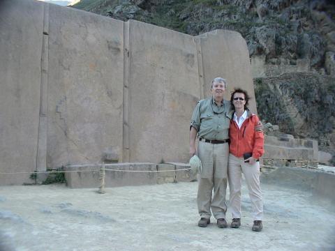 MachuPichu2005-00120-Ollantaytambo-StephenAndJami