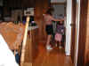 Reunion2002CabinDinnerMicheleKatie.jpg (525375 bytes)