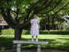 SmEaster2002FormalPics020331-KatieDressChurch1.jpg (72796 bytes)