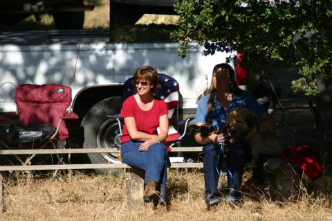 2004WoodsideJrRodeo598-JamiAndMomHeidi