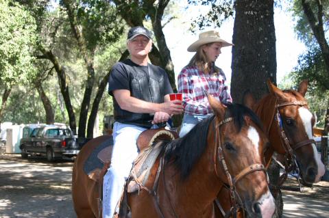 2004WoodsideJrRodeo617-GregAndKirstie