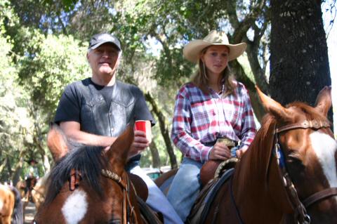 2004WoodsideJrRodeo618-GregAndKirstie2